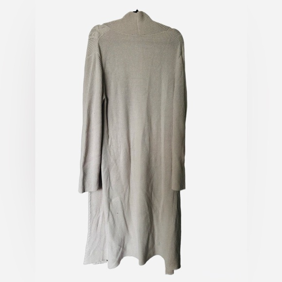 Cream Long Fall Sweater 🍂 - Picture 4 of 4